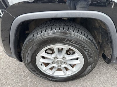 2019 Jeep Grand Cherokee Laredo E