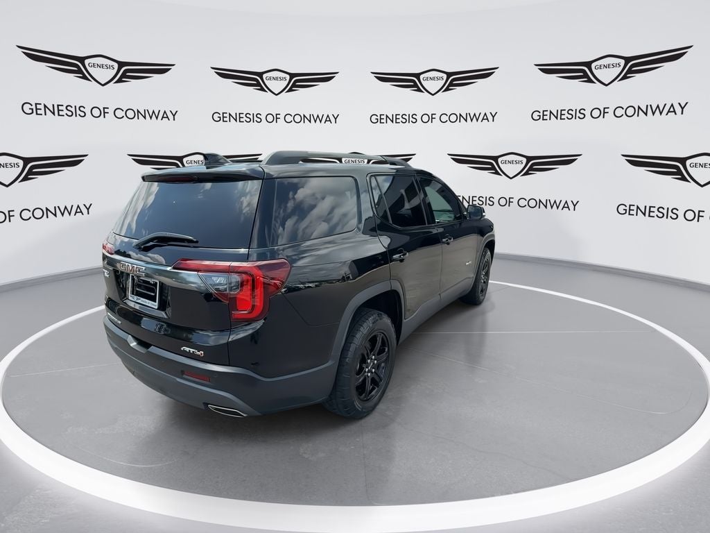 2023 GMC Acadia AT4