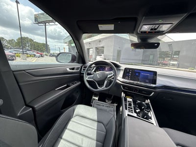 2025 Volkswagen Atlas Cross Sport 2.0T SEL R-Line Black