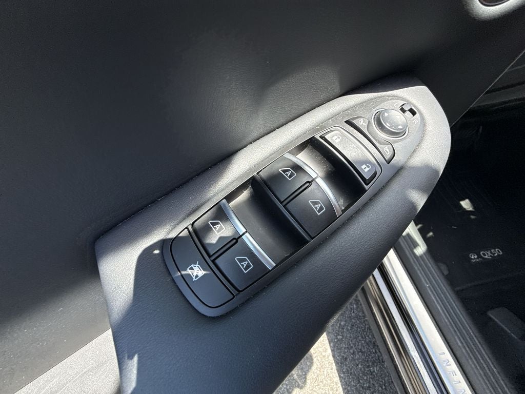 2025 INFINITI QX50 SPORT