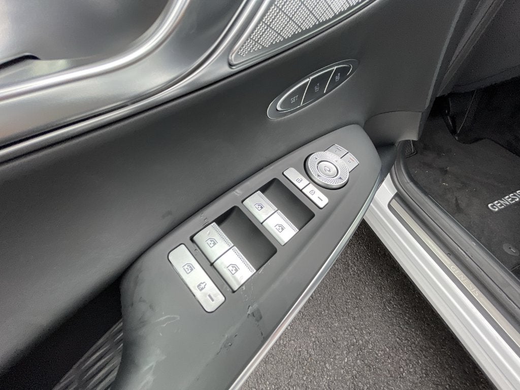 2025 Genesis GV70 2.5T