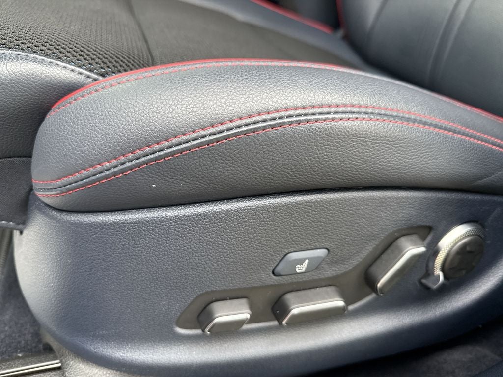 2024 Genesis GV70 2.5T Sport Prestige