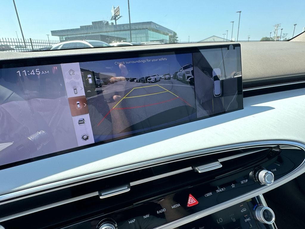 2026 Genesis GV70 2.5T Advanced