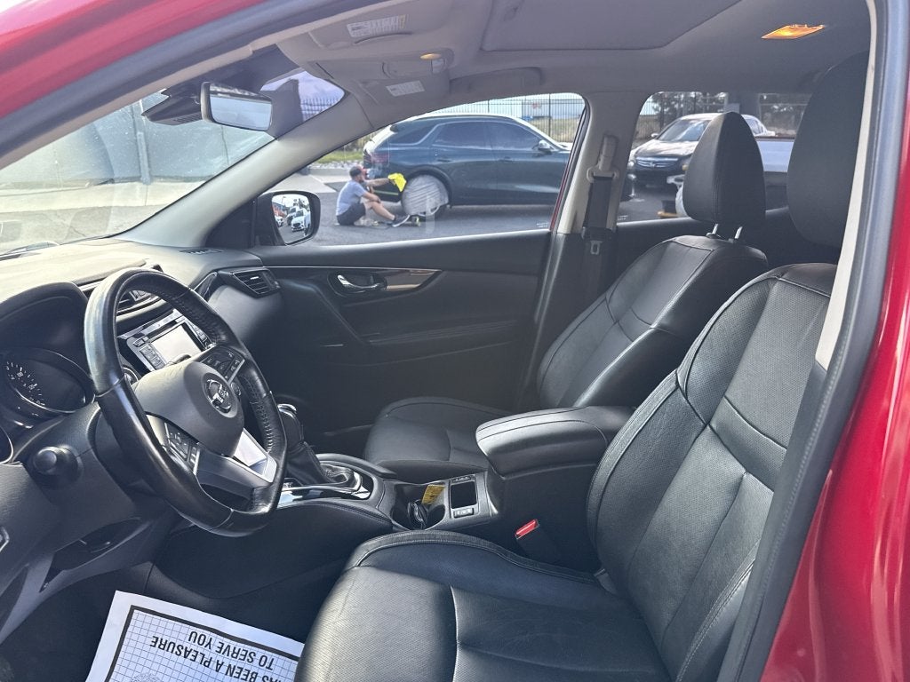 2017 Nissan Rogue Sport SL