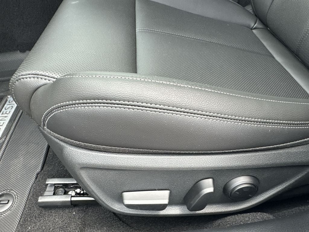 2026 Genesis G70 2.5T