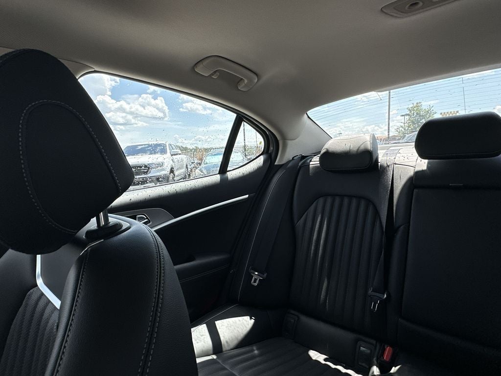 2026 Genesis G70 2.5T Prestige