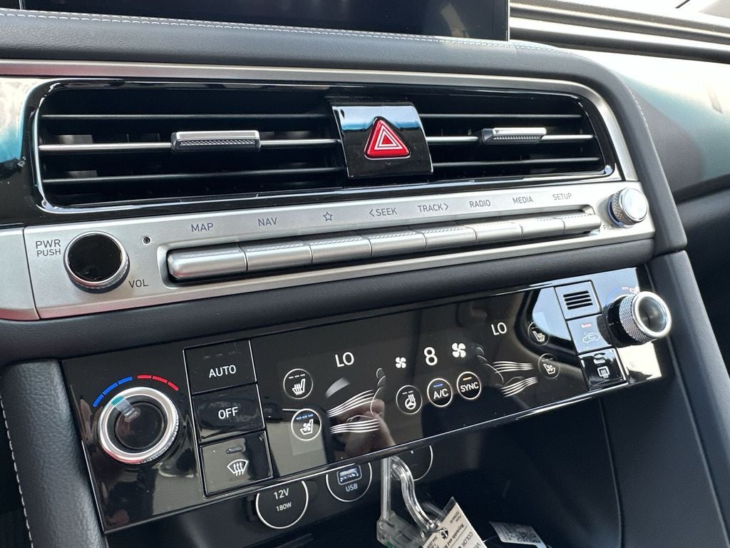 2026 Genesis G70 2.5T Prestige