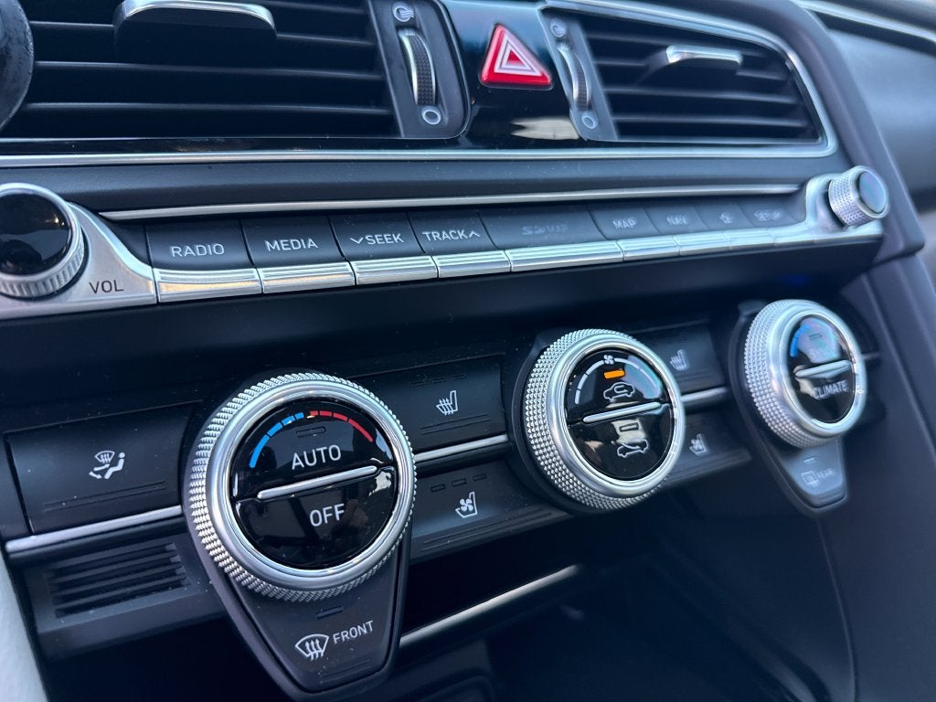 2019 Genesis G70 3.3T Advanced