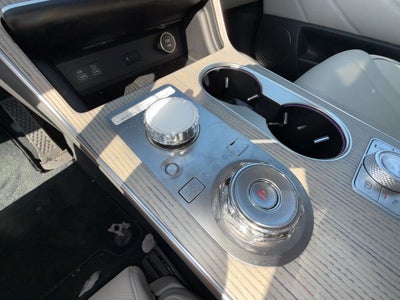 2025 Genesis GV80 2.5T Prestige