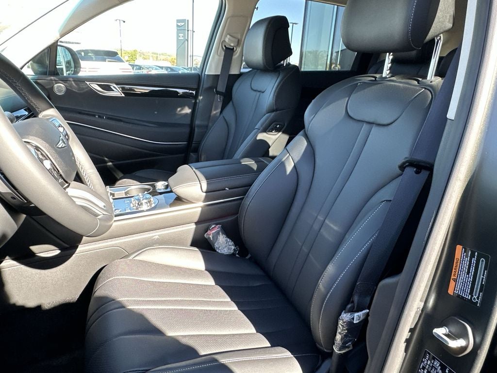 2025 Genesis GV80 2.5T