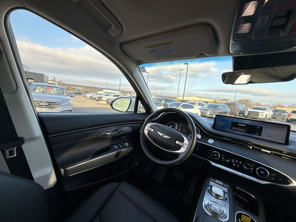 2023 Genesis GV70 2.5T Select
