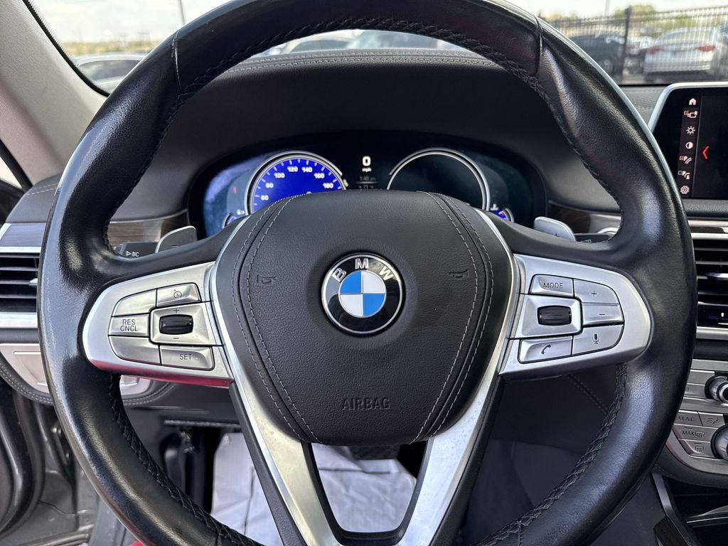 2019 BMW 7 Series 740i