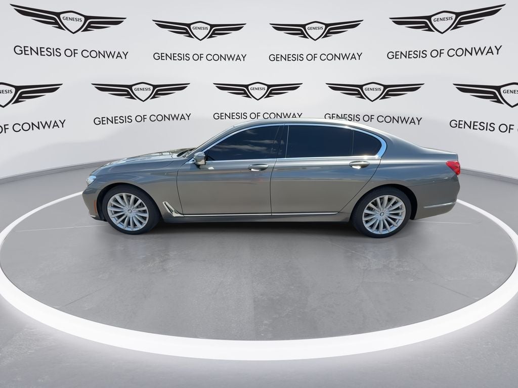 2019 BMW 7 Series 740i