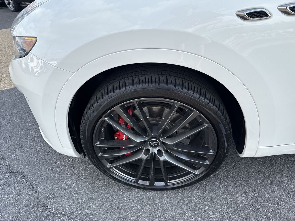 2022 Maserati Levante Modena